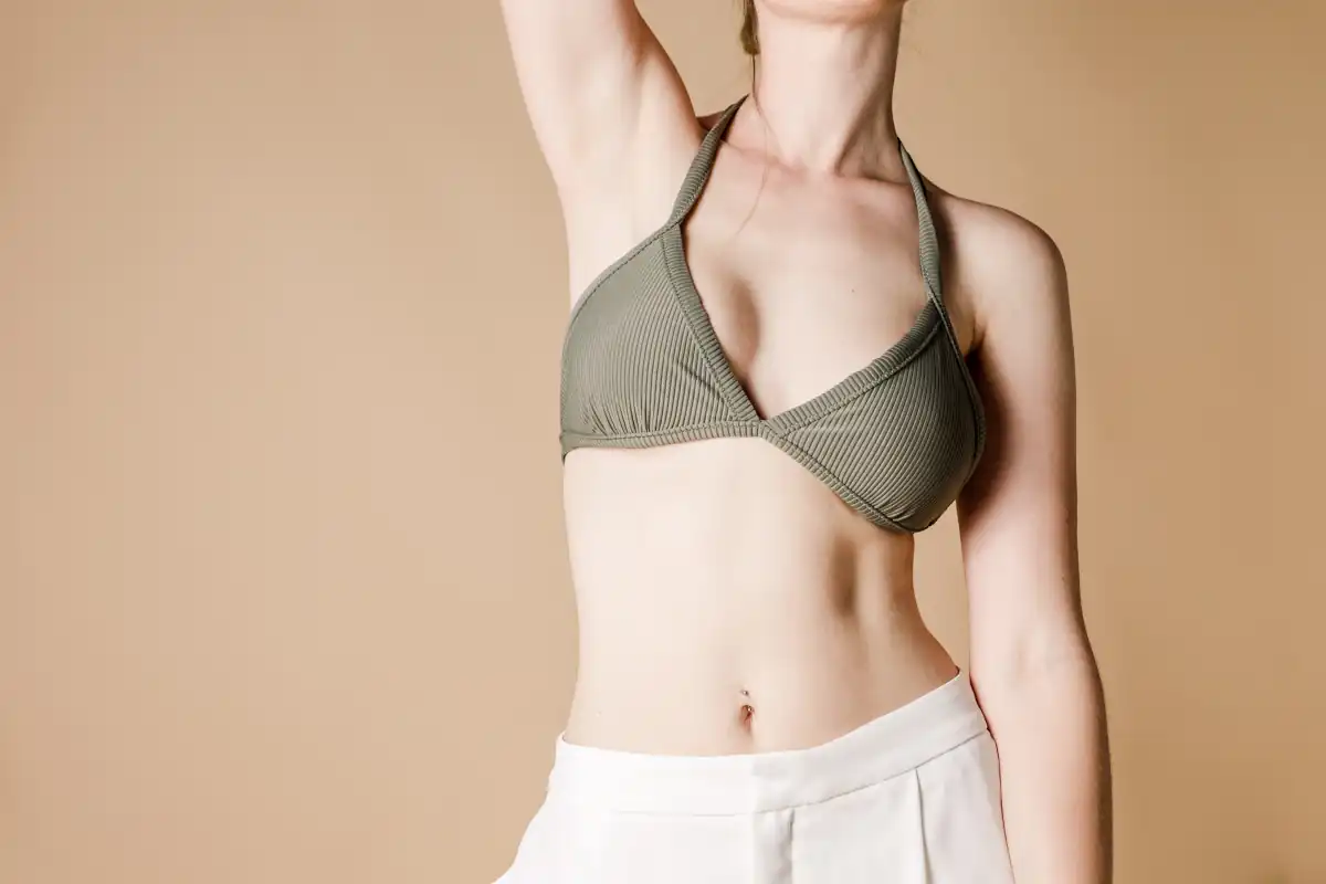 Mejor clínica abdominoplastia Málaga Clínica Aesophy